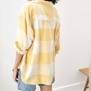 American Eagle Outfitters yellow and white plaid flannel shirt. NWT size S